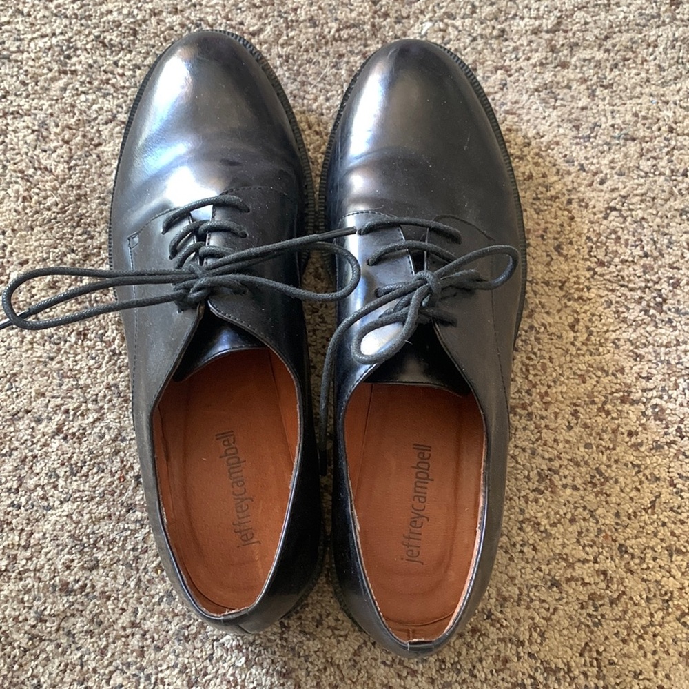 Woman’s Jeffrey Campbell lace up shoe-size 8.5